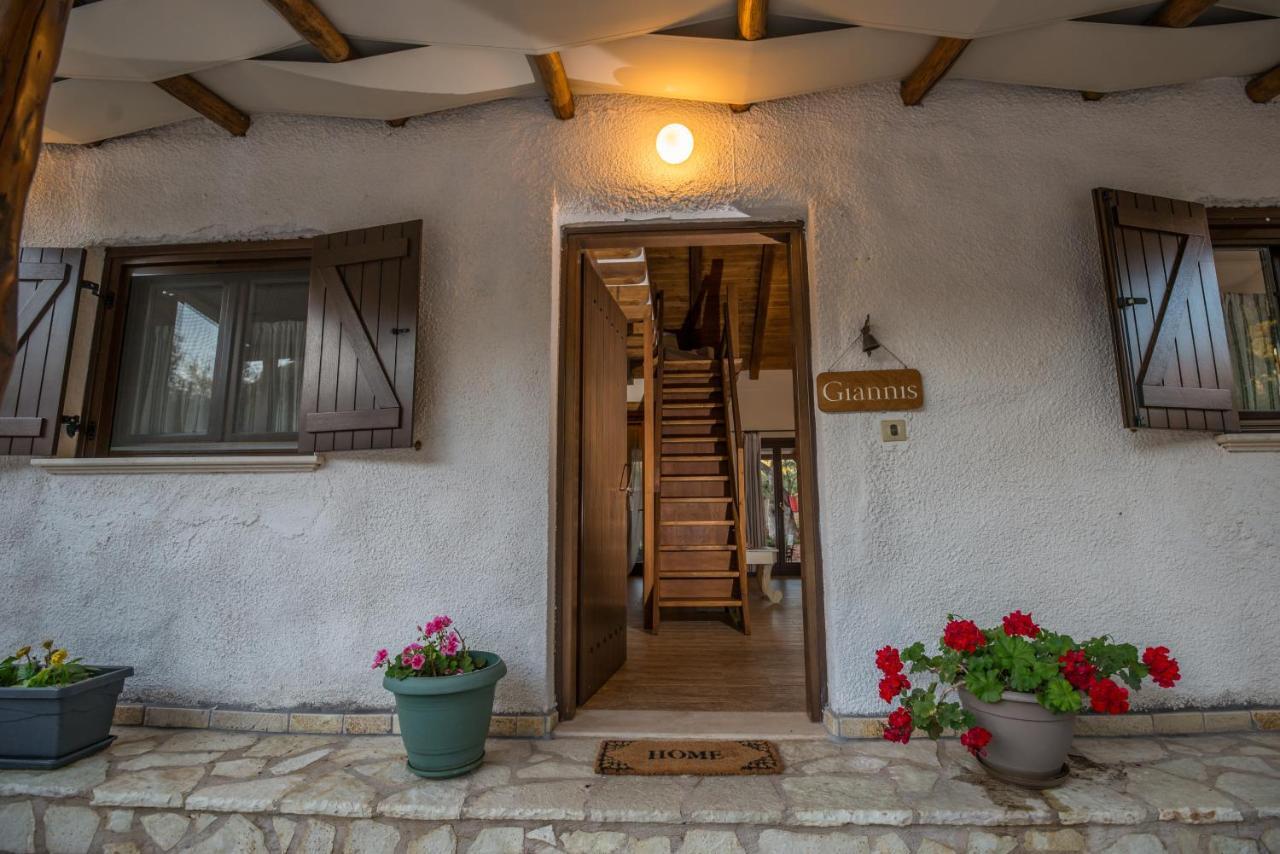 Averta Apartments Лефкада Экстерьер фото